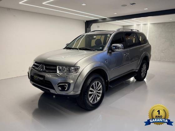 MITSUBISHI PAJERO 3.5 HPE 4X4 7 LUGARES V6 24V FLEX 4P AUTOMÁTICO